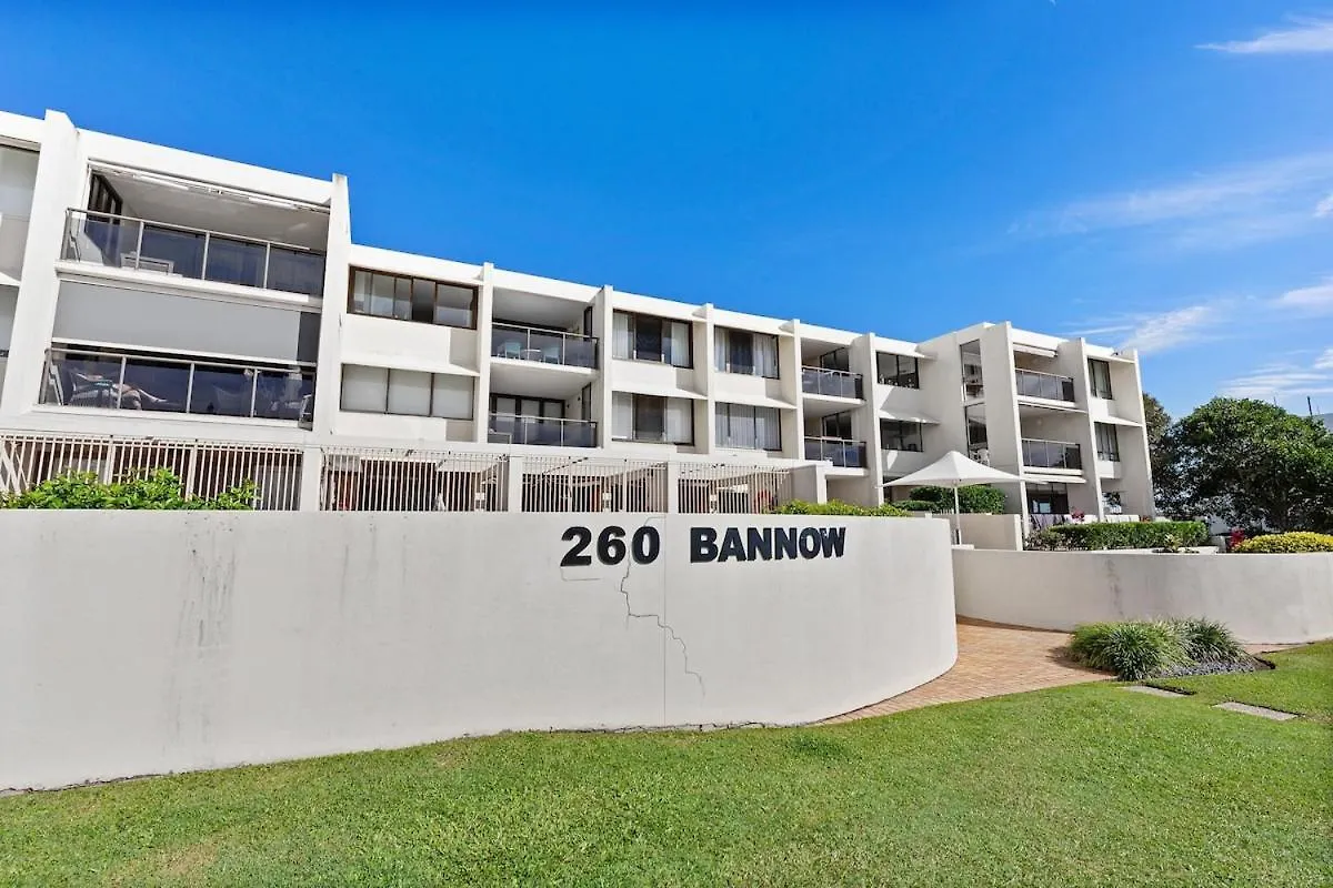 Bannow Apt 7 -Panoramic Ocean Views Alexandra Headland 0*,  Austrálie