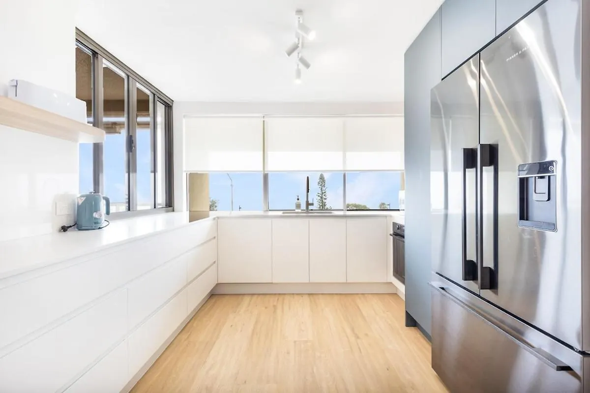 Bannow Apt 7 -Panoramic Ocean Views Alexandra Headland 0*,  Austrália