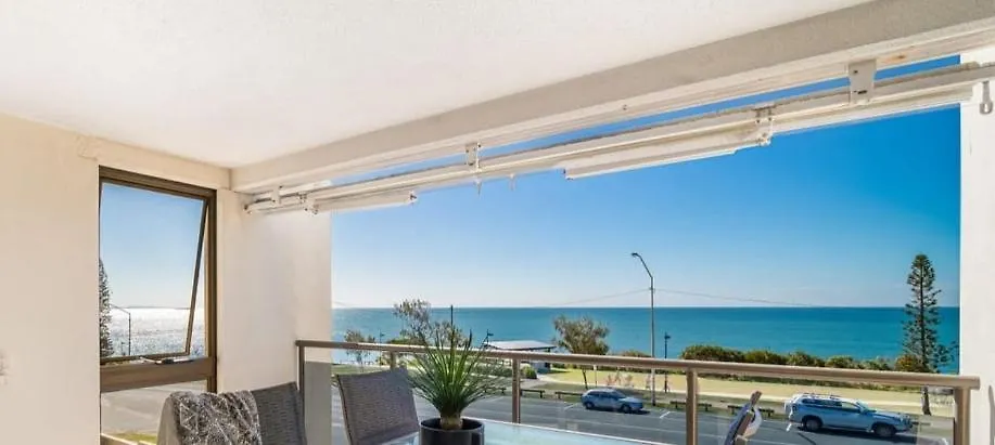 Bannow Apt 7 -Panoramic Ocean Views Alexandra Headland 0*,  Australia