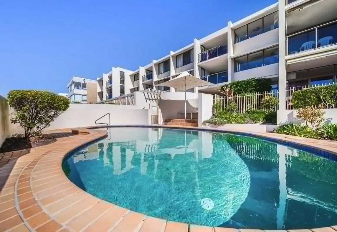 Bannow Apt 7 -Panoramic Ocean Views Alexandra Headland 0*,